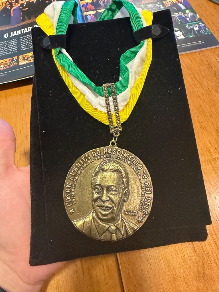 Medalha Rei Pelé — Edson Arantes do Nascimento · Foto Oficial da Medalha · ABRAHM